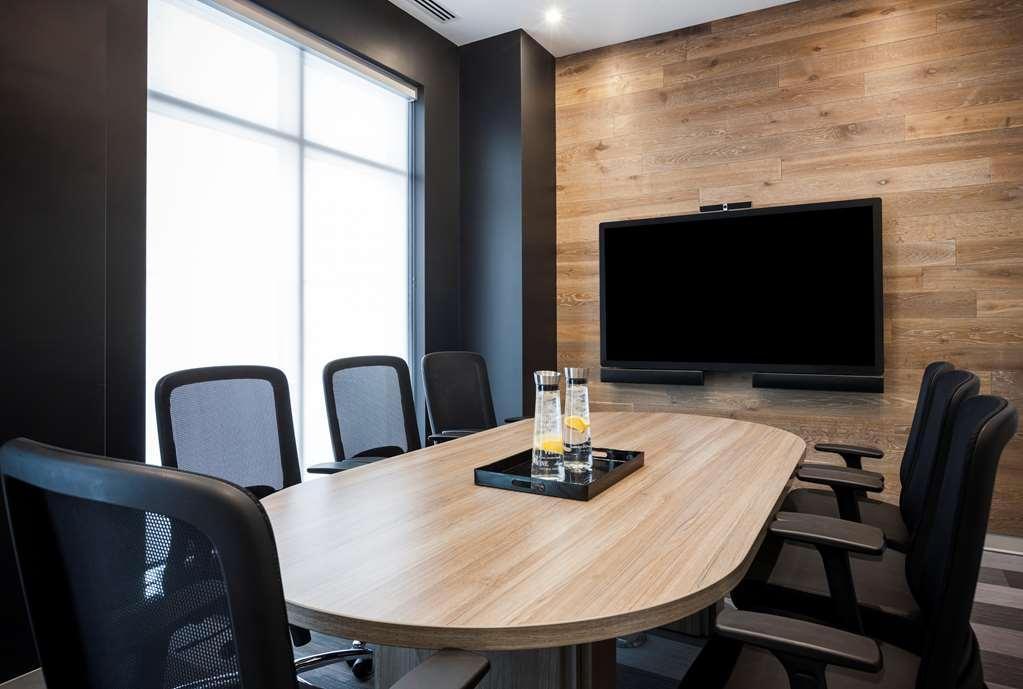 Imperia Hotel Et Suites Boucherville Faciliteter billede