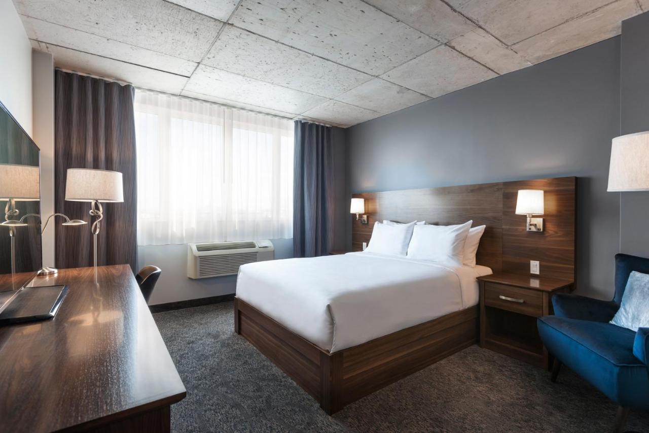 Imperia Hotel Et Suites Boucherville Eksteriør billede